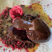 Huevo de dracarys at Wild Food in Granada