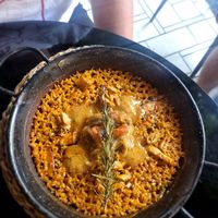 Arroz de campo al horno. Sabor súper rico con carne vegetal y verduras asadas. at Wild Food in Granada