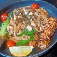 Pad thai at Wild Food in Granada