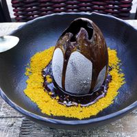 Huevo Dracarys at Wild Food in Granada