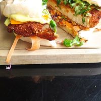 "chicken" burger at Wild Food in Granada