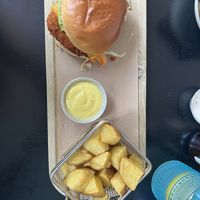 Hamburguesa “chicken”  at Wild Food in Granada