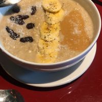 algunas fotos de la comida y postre at Wild Food in Granada