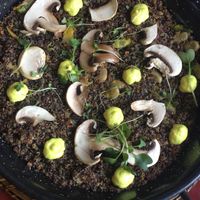 “Paella” de quinoa  at Wild Food in Granada