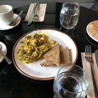 Tofu scramble and a chocolate chip cookie at Wild Food in Granada