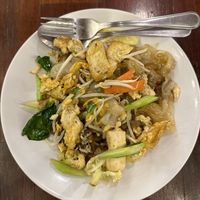 Pad se ew tofu  at NumNgern in Khao Sok