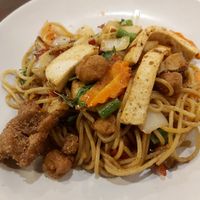 Sphagetti with vegetables and tofu (spicy) at NumNgern in Khao Sok