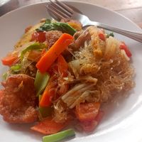 Glassnoodles tofu vegan at NumNgern in Khao Sok