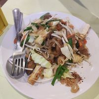 Pad thai at NumNgern in Khao Sok