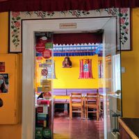 Interior del restaurante at Os Tibetanos in Lisbon