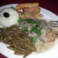 seitan aux champignons at Os Tibetanos in Lisbon