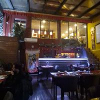 Garden area (fully enclosed) at Os Tibetanos in Lisbon