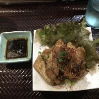 Soy meat appetizer with spicy dipping sauce (included in set menu) at Shinjukugyoen Ramen Ouka in Tokyo