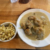 Mac n cheese / fried chicken / mashed potatoes / gravy  #Veganuary at Vertical Diner in Salt Lake City