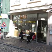 front of Sud, small terrace at Sud - Food of Italy in Bruges