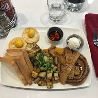 Dougs Slam Platter at Mythology in Toronto