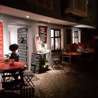 It was about 10:30, and still very nice and warm at Cafe Augustin in Lindau