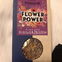 Flower power  at denn's Biomarkt - Josefstädter Str in Vienna