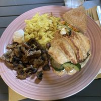 Menù 8,5€ croissant salato + 2 contorni  at L'Orto Bistrot in Turin