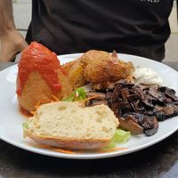 Arancini with 2 sides at L'Orto Bistrot in Turin