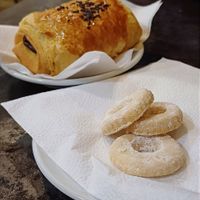 Pain au Chocolat plus Canestrelli, some typical Italian biscuits at L'Orto Bistrot in Turin