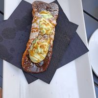 Pistachio cannolo at L'Orto Bistrot in Turin
