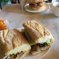 Diner Burger (Mushroom & lentil) and Banh Mi Chay (Vietnamese Tofu) at Urbavore in Lynchburg