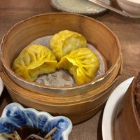 Porcini mushroom steamed dumplings 牛肝菌蒸餃 at Zhu Li Guan in Taipei