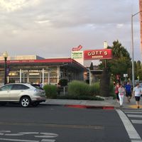 Gott‘s by Oxbow Public Market at Gott's Roadside in Napa
