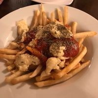 Vegan pizza poutine at Slices in Osaka