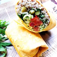 Wrap with quinoa, kale, tomatoes and olives  at Cocome in Sevilla