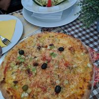 5 euro for 6 slices of cucumber, 3 of tomate and a bit of cabage...dissapointing..pizza had bits of vegetables.. at Dekaderon in Kotor