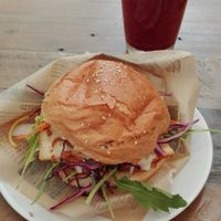 Vegetarian paneer burger at Deli Linz in Linz