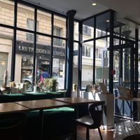 Looking at the entrance  at Wild & The Moon - Opéra in Paris