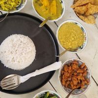 The rice and 5 curries at Dulnetha Homestay & Restaurant in Weligama