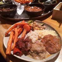 vegan sharing platter at Cafe Beguin in Brussels