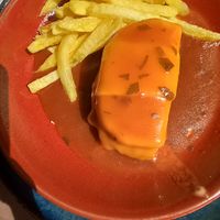 Meia francesinha vegan at Casanova in Porto