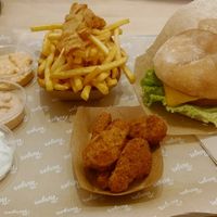 Yum at The Vurger in Valencia