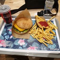 Prix correct, rapide at The Vurger in Valencia