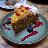 Walnut cake at Plant B in Antwerpen