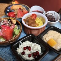 Gezonde (healthy) start  at Plant B in Antwerpen
