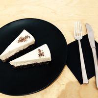 Vegan Cheesecake with Mastic at YayaRaw in Izmir