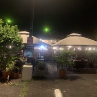 outside seating  at Herbivores in Kailua Kona