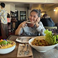 Smoothie bowl and delicious hash browns   at Goodsouls Kitchen in Chiang Mai