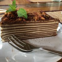 I mean......srsly. One of the best cakes I’ve ever had - it’s also nice and cold as it’s chilled in the fridge! Slices/cuts so clean at Goodsouls Kitchen in Chiang Mai