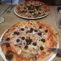 Big portions and very authentic tasty pizzas at Basilico in Oranmore