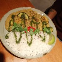 Curry with rice at Het Strand - The Strand in Leuven