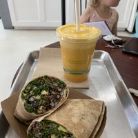 Great food!!!! I love the quinoa wraps . Everything is very clean and the staff is very friendly .  There is a great selection of juices and smoothies .It is a nice relaxed atmosph at Four Oaks Cafe and Juice Bar in Southampton
