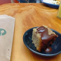 Postre: torta de banano con chocolate 🍫. at Cherry's Cocina in Pereira