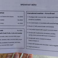 Smoothie bowl breakfast  at Paw Paw in Nyaungshwe